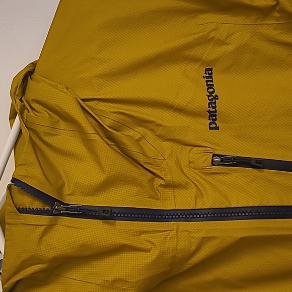 Patagonia Yellow H2No Hooded Pullover Jacket - Picture 2 of 7
